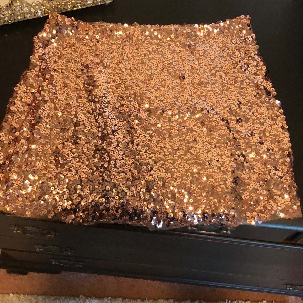 Sequins skirt